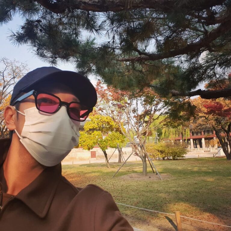 Son Suk-ku Instagram - 경복궁 Kyeongbok Palace