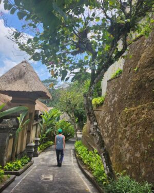 Son Suk-ku Instagram - Heavenly #PuriWulandari 
Will be back soon

#PuriWulandariUbud