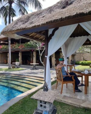 Son Suk-ku Instagram - Heavenly #PuriWulandari 
Will be back soon

#PuriWulandariUbud