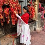 Sonal Chauhan Instagram - जय माँ कामाख्या 🙏🏻🌸🔱 #kamakhyamandir #jaimakamakhya