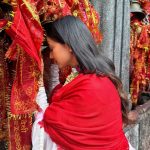 Sonal Chauhan Instagram - जय माँ कामाख्या 🙏🏻🌸🔱 #kamakhyamandir #jaimakamakhya