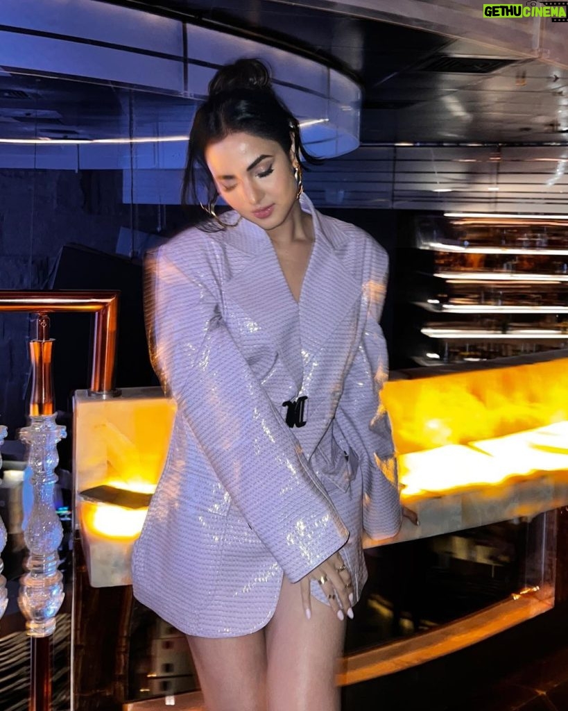 Sonal Chauhan Instagram - Wasted the last two hours in choosing the picture that should go on top 🤯 Did I make the right choice ?? 🫣🦋 . . . . . . . . . . .. . Jacket Dress : @cilvrstudio Accessory; @zariinjewelry HMU @vijaysharmahairandmakeup Stylist : @divastyles_dev Shoes: @theattico 📸 @chiliverishiva @dieppj @parinaparekh 😂 #zehermohabbat #sonalchauhan #love #fashiondiaries #hairstyle #makeup