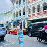 Sonalee Kulkarni Instagram – On the streets of #phuket 

#sonaleekulkarni #marathimulgi 
#oldtown #thailand #challongtemple Old Town Phuket