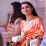 Sonalee Kulkarni Instagram – महासंस्कृती महोत्सव लातूर अंतर्गत 
विभागीय १०० व्या अखिल भारतीय मराठी नाट्य संम्मेलनाच्या 
निमित्ताने आयोजित परिसंवाद घडवित असताना चे काही क्षणचित्रे … 
@varshathakur_ias @sambhajipatil77 @vilas_bade_official यांच्या सोबत 
“नाटक माझ्या चष्म्यातून” या विषयावर खास गप्पा मारता आल्या 
या बद्दल अखिल भारतीय मराठी नाट्य परिषदेचे @laturnatyasammelan आणि लातूर जिल्हाधिकारी कार्यालयाचे  आभार 🙏🏻

#sonaleekulkarni #marathimulgi #maharashtra #mahasanskrutimahotsav #marathwada #latur 

Sari @royaltasta Latur लातूर