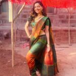 Sonalee Kulkarni Instagram – First day of shoot… getting into the colours of #Rangarani 👑

#sonaleekulkarni #marathimulgi in #malayalamcinema #malaikottaivaaliban #incinemasnow #vaalibanvaraar Pokaran fort Rajasthan