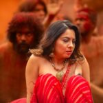 Sonalee Kulkarni Instagram - Playing the Damsel in distress in @lijo_lebowski ‘s world! #malaikottaivaaliban #incinemasnow #rangarani #sonaleekulkarni #marathimulgi #malayalamcinema Pokaran fort Rajasthan