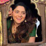 Sonalee Kulkarni Instagram - रंगरानी chilling in her कालावंडी / बैलगाडी / bullock cart! #sonaleekulkarni #marathimulgi in #malayalamcinema #malaikottaivaliban #incinemasnow #rangarani 👑👸🏻 Jaisalmer Dessert