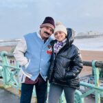 Sonalee Kulkarni Instagram – And just like that they are 66 ❤️❤️ 
Birthday (not anniversary)

Happy birthday to dad (1st Jan) 
And to mom (2nd Jan) 

#ManoharKulkarni #SavinderKulkarni 
#sonaleekulkarni #momanddad #parents London, United Kingdom