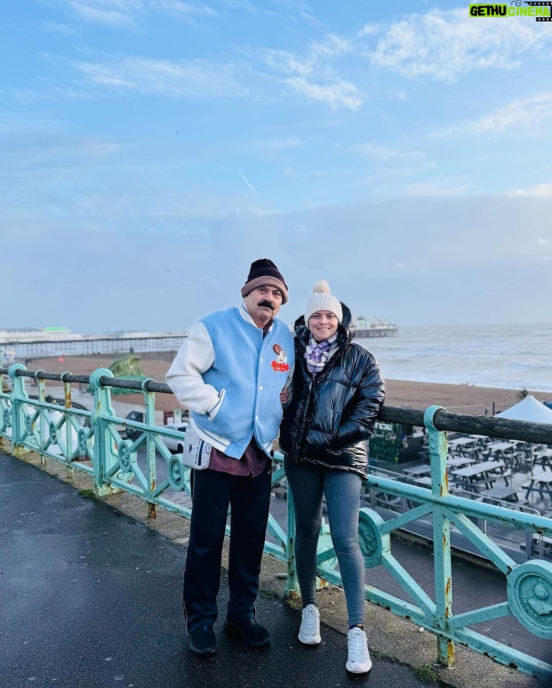 Sonalee Kulkarni Instagram - And just like that they are 66 ❤️❤️ Birthday (not anniversary) Happy birthday to dad (1st Jan) And to mom (2nd Jan) #ManoharKulkarni #SavinderKulkarni #sonaleekulkarni #momanddad #parents London, United Kingdom