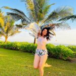 Sonalee Kulkarni Instagram – 🍃 Life’s a beach, and I’m just playing in the sand 👙 

#sonaleekulkarni #happynewyear #beachlife #2024 The Oberoi Beach Resort, Bali