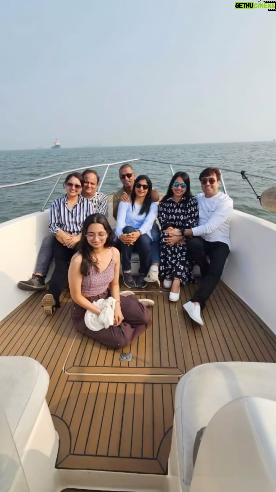 Sonalika Joshi Instagram - Fun time💃#friendship #friendship #friends #fun #funtime #evening .