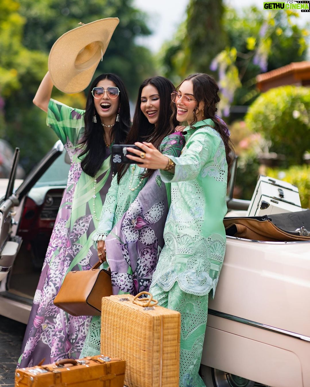 Sonam Bajwa Instagram - Get your hands on to this stunning new collection by @mushqpk 🤍 Baaki sab kiven ho?