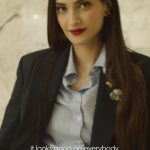 Sonam Kapoor Instagram – In a room awash with New York’s quintessential golden light, Sonam Kapoor got ready to attend Tommy Hilfiger’s Fall 2024 presentation titled “A New York Moment”. Kapoor opted for a sharply tailored navy suit paired with navratna-coded brooches.
Watch the full video on YouTube at the link in bio.
EP: Julia Ochsenreiter
Director: Kathleen Dycaico
Producer: Asafe Pereira
DP: Andrew Maso
Edit: @theprefacestory
AC: Jack Kelly
Sound: Turner Curran
#TommyHilfiger #GetReadyWithMe @sonamkapoor @tommyhilfiger