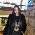 Song Jia Instagram – 동생 졸업식에 내가 더 신남🤣😝 중앙대학교(Chung Ang University, CAU)