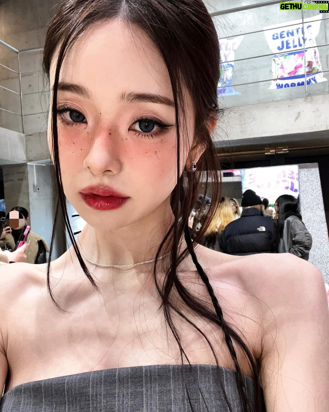 Song Jia Instagram - #κ΄κ³ #GENTLEMONSTER #GENTLEJELLY #GENTLEMONSTER2024 π©΅π©·πππ¬ π·π πππ‘ πππ‘ βΈ( α΅Μ΄ΜΆΜ·Μ€ΰΏ α΅Μ΄ΜΆΜ·Μ€ )βΈ @gentlemonster