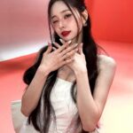 Song Jia Instagram - 🩵 @fingersuit_jp #フィンガースーツ #韓国ネイル #ネイルチップ #セルフネイル