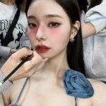 Song Jia Instagram - 🩵 @fingersuit_jp #フィンガースーツ #韓国ネイル #ネイルチップ #セルフネイル
