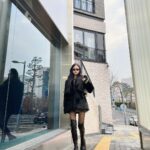 Song Jia Instagram - 🖤 @dafshoes