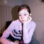 Song Jia Instagram - #광고 @youhee.official 고급스러운 공간과도 잘 어울리는 유희🤍 여러분 ! 내일 저녁 7시에 무신사에서 유희 라이브가 진행 된다고 해요🤩 링크는 스토리로! #유희 #YOUHEE