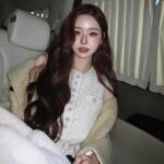 Song Jia Instagram – ⛸🪽🤍❄️