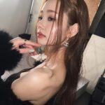 Song Jia Instagram - 사진 또 있지 ~~ 🖤 추워졌는데 감기조심하세요🍁