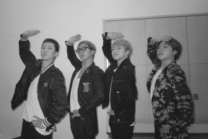 Song Min-ho Instagram - 8💙WINNER with IC 💙8  언제나 고맙습니다. 조금 더 의지하겠습니다. 사랑해요