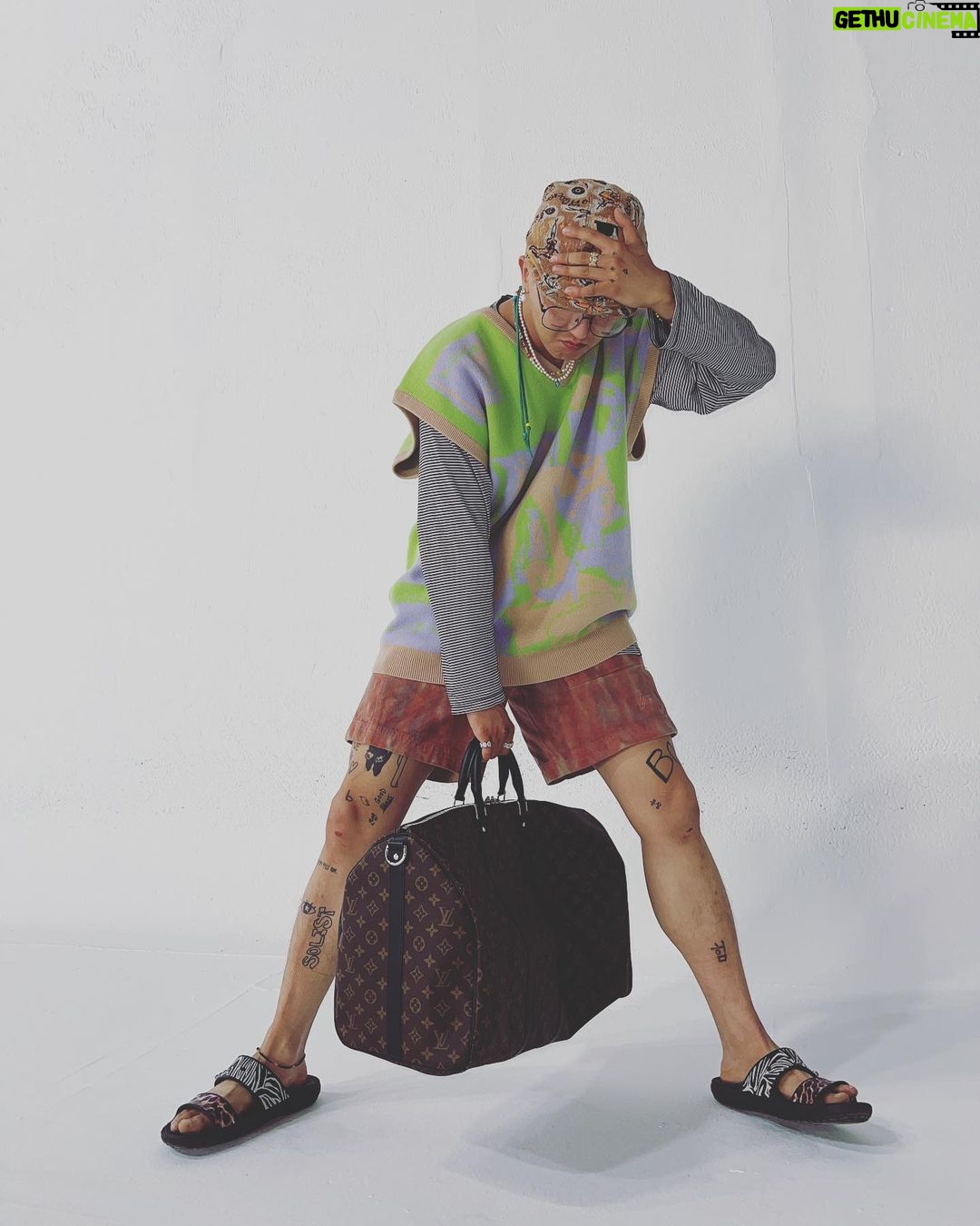 Song Min-ho - 240.5K Likes - 도둨😎 #광고 #louisvuitton @louisvuitton