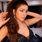 Soniya Bansal Instagram - Look into my eyes and you'll find me. Look into my heart and you'll find, you.
