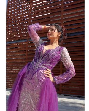 Soniya Bansal Instagram - Life is too short to waste your time on people who don’t respect, appreciate, and value you. Spend your life with people who make you smile, laugh, and feel loved.