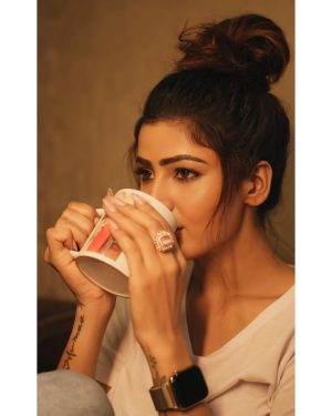 Soniya Bansal Instagram - I never knew love until i looked into your eyes