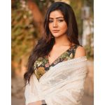 Soniya Bansal Instagram - You must be the change you wish to see in the world.