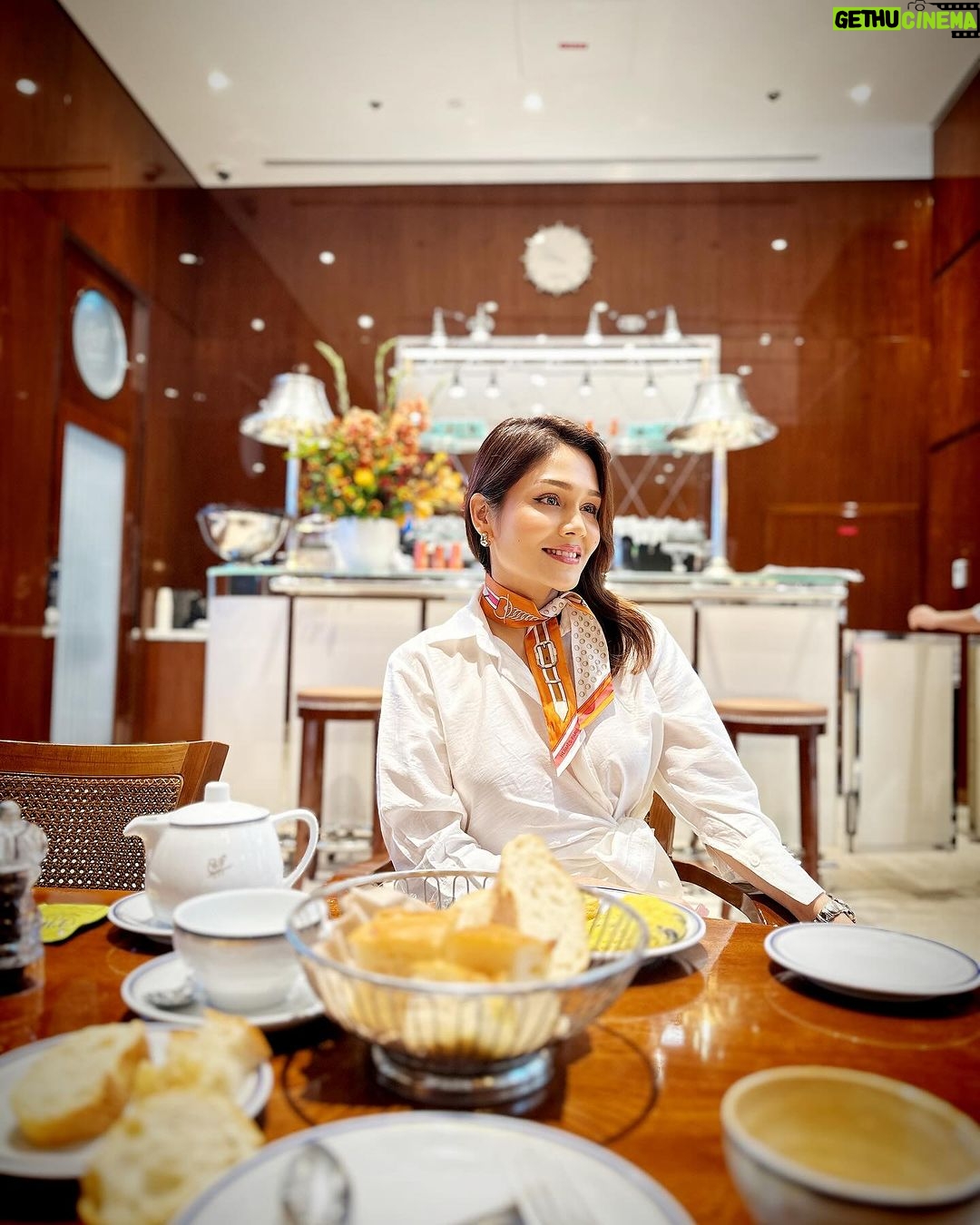 Sonu Kakkar Instagram - Good morning ☕️ Cipriani Dolci