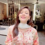 Sonu Kakkar Instagram - Apni tasveer ko♥️ #apnitasveerko #ghulamali #ghazal #sonukakkar #singingliveathome #acapella #vocals #live