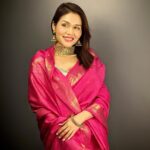 Sonu Kakkar Instagram - Saree…My fav attire💖 #sonukakkar #love #wearing #saree #indian #attire #traditional #look
