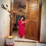 Sonu Kakkar Instagram – छोटी दिवाली की शुभ कामनाएँ🪔

#diwali