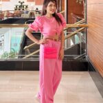 Sonu Kakkar Instagram - Who else adores PINK💗🙄? #pink #pinklove #sonukakkar