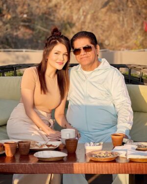 Sonu Kakkar Instagram - The definition of Simplicity = My Father 

Happy Father’s Day @jai.kakkar.58 ….Love you soooo much papa ji ♥️🙏🏻 

#happyfathersday #dad #sonukakkar