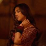 Sonu Kakkar Instagram – #Meherbaan  Out Now ♥️

@tonykakkar @alygoni @reem_sameer8 @sonukakkarofficial @abhijeetmusic #amjadbagadwa @aakashrijia @kakkarmusicfactory @runalib @yo24entertainment @abhay_r_kriti @amitkridey @ingroovesindia #tonykakkar #reemshaikh #alygoni #sonukakkar #meherbaan