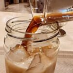 Sonu Kakkar Instagram – Coffee anyone 🤎 ? 

#coffeelove #coldcoffee #sonukakkar