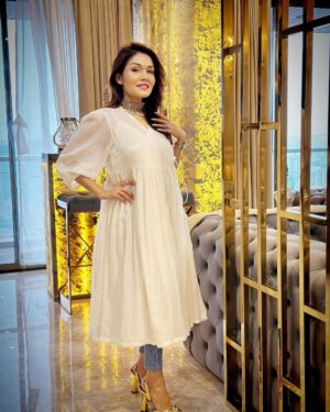 Sonu Kakkar Instagram - Happy Ram Navmi everyone🙏🏻😇

#ramnavmi #ramnavmi2023 #sonukakkar