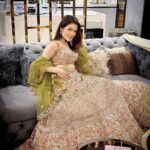 Sonu Kakkar Instagram – Dil Mein Jo bhi Hai, Tera Hee Toh Hai🧡

#sonukakkar
