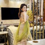 Sonu Kakkar Instagram – Ok last 3-4 more pics to go in this Lehnga-Choli and then done…I swear🙈😋😅 Btw…How do you like my song ? Going well with the pic I think☺️
Chalo Let’s start some fun challange… Just Post a pic of yours and put any of my songs on it whicever you think goes well with your pic and I will post the BEST ONE On MY PROFILE! Let’s go!!!!

#sonukakkar #funchallange