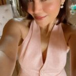 Sonu Kakkar Instagram - No I am not leaving the camera 😅 #sonukakkar #reels #reelsinstagram #daylook #ootd #ootdfashion