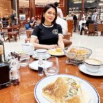 Sonu Kakkar Instagram - ☕️🖤 Cipriani Dolci