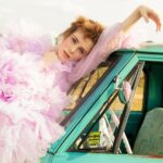 Sophia Lillis Instagram - I can’t drive. My article for L’Officiel Fashion Book Australia is out now, link in bio! Creative Director & Photographer: Mike Ruiz @mikeruizone Editor-in-Chief: Dimitri Vorontsov @dimitrivorontsov Fashion Stylist: Alison Hernon at Agency Gerard Artists @718blonde Hair: Sirsa at Art Department @_sirsa_ Makeup: Renee Garnes at Next Artists @reneegarnes Publication: L’Officiel Fashion Book Australia @lofficielau Location: Red Wagon Farms, Manalapan NJ @red_wagon_farm_market Special thanks to Dan Keane for the customized vintage Chevy pickup!