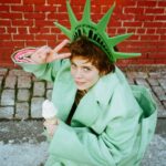 Sophia Lillis Instagram - My interview with @1883magazine is available now! Link in bio. #DECADENTissue interview by @laurenablondi photography @lenneigh at @adbagency styling @jamiefrankel at @honeyartists hair @_sirsa_ at @artdeptagency  makeup @fayelaurenmakeup at @exclusiveartists  photo assistant @anameizing styling assistant @amandhagaio