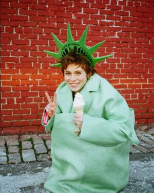 Sophia Lillis Instagram - My interview with @1883magazine is available now! Link in bio. #DECADENTissue

interview by @laurenablondi
photography @lenneigh at @adbagency
styling @jamiefrankel at @honeyartists
hair @_sirsa_ at @artdeptagency 
makeup @fayelaurenmakeup at @exclusiveartists 
photo assistant @anameizing
styling assistant @amandhagaio