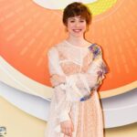 Sophia Lillis Instagram - Had a great time kicking off press for @gandhmovie this week in Miami! photography: @chepejose hair/makeup: @beadiazmiami styling: @rachelgilman_ haircut: @salonaks