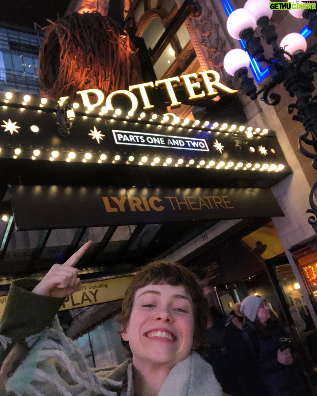 Sophia Lillis Instagram - LOVED LOVED LOVED Harry Potter and the Cursed Child! If you’re in NYC you HAVE to see it! Thanks so much for having me and Jake! #KeepTheSecret @hpplayus