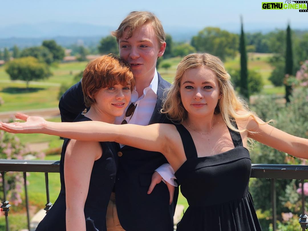 Sophia Lillis Instagram - love to george Laguna Woods